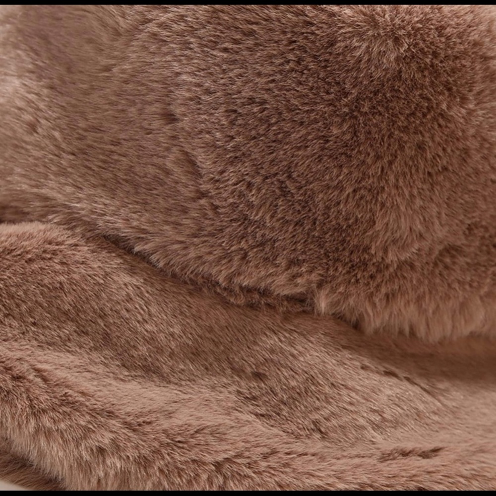 Faux fur boutique bucket hat khaki - Picture 2 of 4
